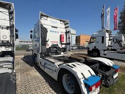 Renault T 520