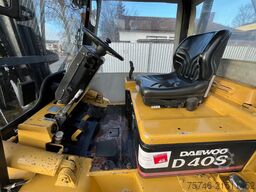 Daewoo D40S*TRIPLEX*DIESEL*alle Zinkenverstellungen*ge...
