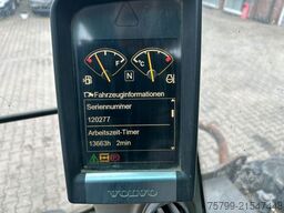 VOLVO EW140C Mobilbagger