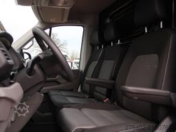VW Crafter 35 2.0 TDI L3H3 AUT/ LED/ CAMERA/ ACC/ ...