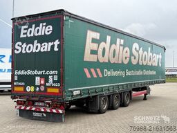 Schmitz Cargobull Curtainsider Mega