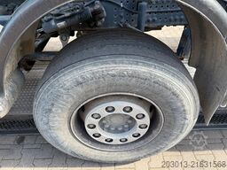 MERCEDES-BENZ AROCS 3740 8x4 Betonmischer EUROMIX 10 m³