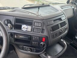 DAF XF 480 6 x 2 Spacecab