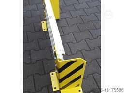 Anfahrschutzleitplanke: lichte Weite: 1.200 mm