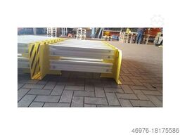 Anfahrschutzleitplanke: lichte Weite: 1.200 mm