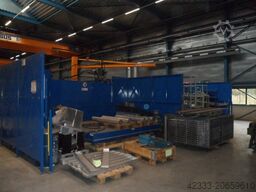 Cloos Qirox QRC 350 auf Bodenfahrbahn