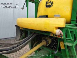 John Deere 732