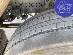 Mercedes-Benz Actros 1842