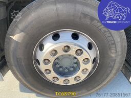 Mercedes-Benz Actros 1842