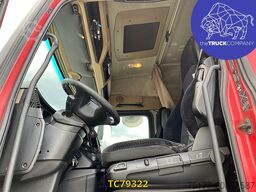 Mercedes-Benz Actros 1842