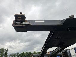 Krone sd- fixed 40 foot chassis - with 2 x 20 foot co...