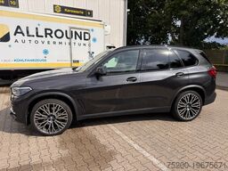BMW X5 xDrive 45e Driving Assist /Pano/Laser/HUD