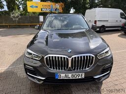 BMW X5 xDrive 45e Driving Assist /Pano/Laser/HUD
