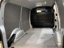 VW Transporter 2.0 TDI L1H1 150 PK Automaat / Airc...