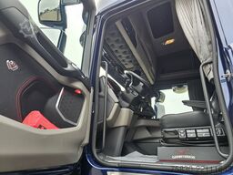 Scania S520 V8 4x2 / 2 TANKS / PARKING COOLER / RETARDER