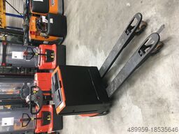 BT Niederhubwagen LWE160