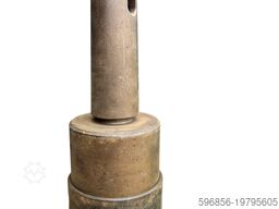 Cloos wał drążony + uchwyt do pozycjoner 