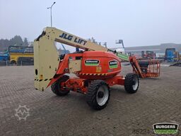 JLG 600AJ