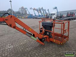 JLG 600AJ