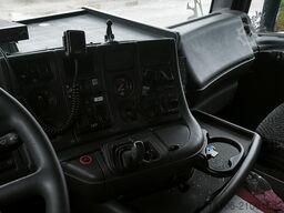 SCANIA R124 LA6X2NA 420