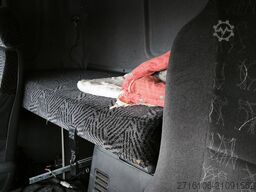 SCANIA R124 LA6X2NA 420