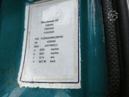 SCANIA R124 LA6X2NA 420