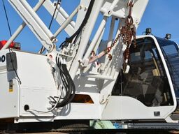 Liebherr LR 1100