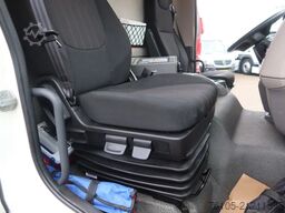 DAF LF 45 230 Bak + Dhollandia klep 1500 kg. 6 cili...