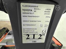 Toyota LPE 200