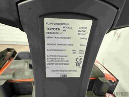 Toyota LPE 200