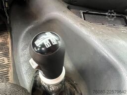 Scania P94-260 (BOITE MANUELLE  / MANUAL GEARBOX)
