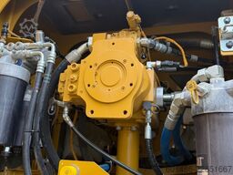 CATERPILLAR 352 mit CE und EPA