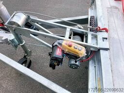 Vezeko IMOLA 35.47 RACE MASTER | E-WINDE 542X209CM 3500KG AUTOTRAILER