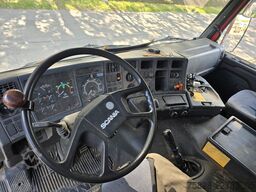 SCANIA 93M  250  /  BLATT feder/  ALU Koffer