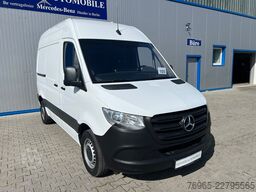 MERCEDES-BENZ Sprinter 211 9G-TRONIC KLIMA NAVI KAMERA 3-SITZE