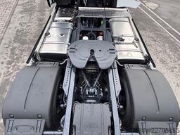 IVECO S Way 500 Retarder ALU Doppel Tank Standklima