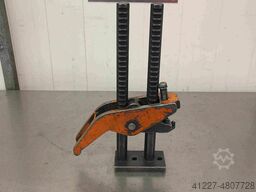 Carver Tee Slot Clamp