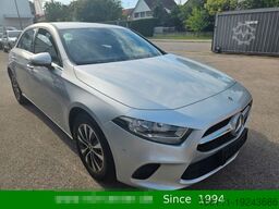 MERCEDES-BENZ A 200 A -Klasse  Navigation Kamera