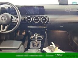 MERCEDES-BENZ A 200 A -Klasse  Navigation Kamera