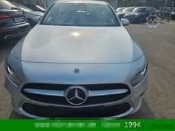 MERCEDES-BENZ A 200 A -Klasse  Navigation Kamera