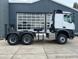 Mercedes-Benz Actros 3348 S 6x4 Tractor Head