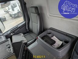 Scania P 230