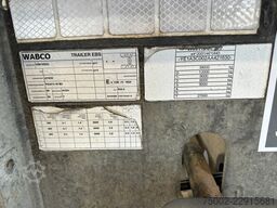 Van Hool 20FT ADR chassis / empty weight: 3.260kg / disc...