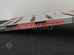 VW Crafter 35 Aut. *Rollstuhl-Rampe* 8-Sitze (5615)