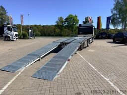 VOLVO Maschinentransporter mit Rampen, Arbeitsbühne