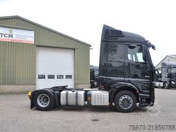 Mercedes-Benz Actros 1942 4X2 2021 StreamSpace