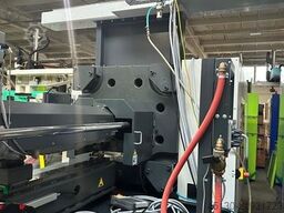 Sumitomo Demag Systec 350/720-2300