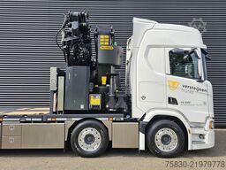 Scania R590 8x2*6 / TREKKER / PALFINGER PK 92002 - JIB...