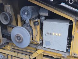 Rubblemaster RM60 impact crusher