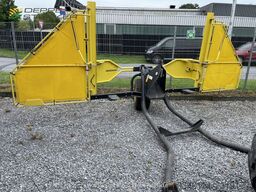 John Deere 8600 mit 460Plus Stalkbuster